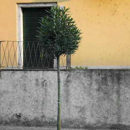 Brunati Street Διαμέρισμα Salò